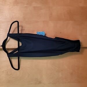 iSwim Essential Solid Wide Strap Black One Piece Swimsuit Sz. 36